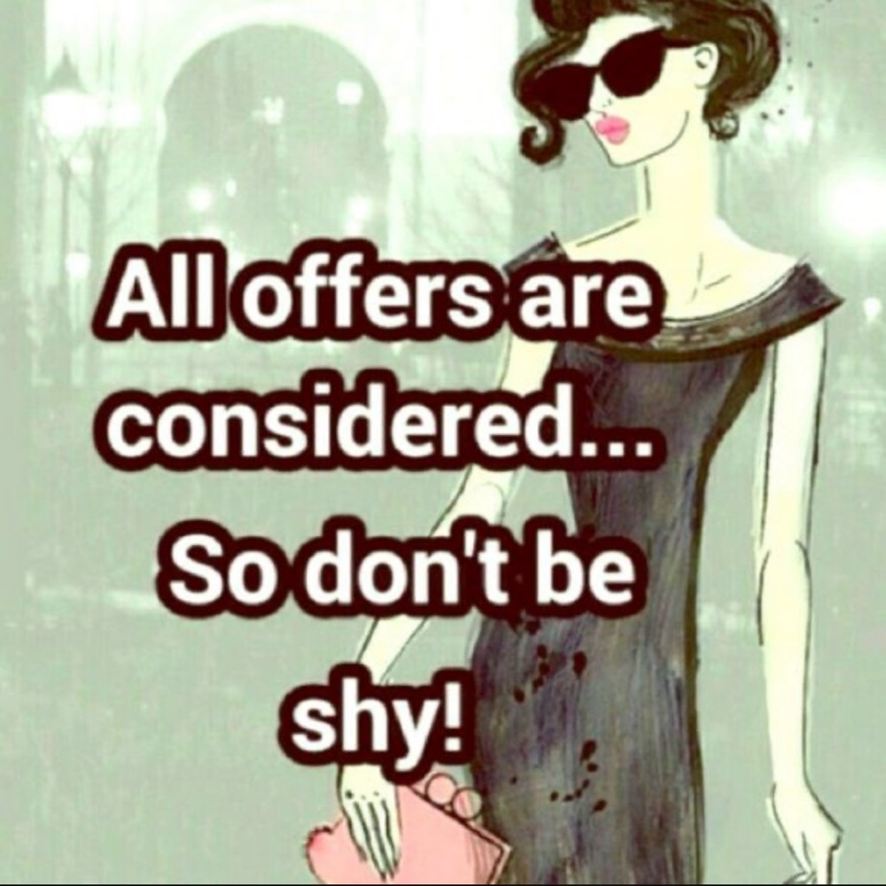 Shop. Make offers. Look fabulous 🌹
